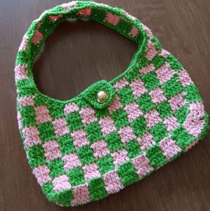 crochet checkered bag